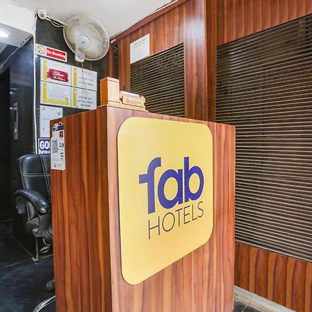 Fabhotel Gold Inn Janakpuri Delhi  Exterior foto